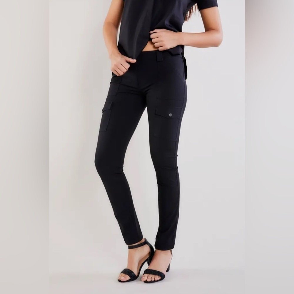 ZARA low rise Black Slim fit Cargo Pants Mid Rise Skinny Sz 6